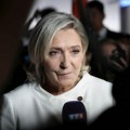 "Plima nastavlja da raste" Vidno razočarana Marin le Pen poslala snažnu poruku posle debakla! Direktno prozvala Makrona