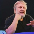 Slavoj Žižek o protestima u Srbiji za Danas: Što više Vučić pada u paniku, to više očajnički poziva studente na…