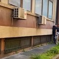Srušio se deo zida suda u Novom Sadu (foto)