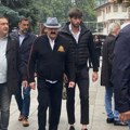 Haris Džinović na ivici suza: Stigao na komemoraciju Halidu Bešliću, od njega se ne odvaja sin