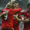 Džerard ljut na Liverpul zbog Alonsa: "Razgovarao sam sa Ćabijem, nervira me..."