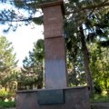 Zrenjanin: Kada će biti obnovljena spomen bista Svetozaru Miletiću?