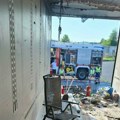 Četvorica vozača iz Čačka povređena u Lincu Prve slike sa mesta eksplozije plinske boce u Lincu: Kamiondžije kuvale na plin, a…