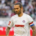 Livaja i dalje ignoriše Hajduk, uprava nema rešenje!