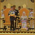 Najbogatiji sultan ima 7.000 automobila vrednih 5 milijardi $! A sada su procurele fotke: Najskuplja garaža na svetu propada u…
