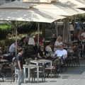 Od konobarisanja do posla u magacinu: Koliko mladi mogu da zarade tokom leta?