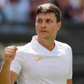Miomir Kecmanović upisao pobedu na turniru koji se teniserima pretvorio u pakao