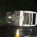 Nesreća u Švajcarskoj: Više ljudi poginulo u udesu autobusa (foto)