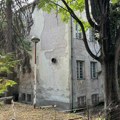 FOTO, VIDEO: Nekadašnji Dom vojske i dalje propada, iako mu je grad namenio novu ulogu
