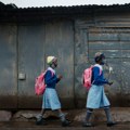 Misteriozna bolest u Keniji: Obolelo 95 učenica jedne škole