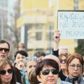 Protest građana zbog najavljene izgradnje crkve kod Štranda u Novom Sadu (FOTO)