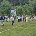 Prava milina, umesto u učionici djaci dan proveli u prirodi: Očenici iz Prijepolja svoje čas iskoristili na najbolji mogući…