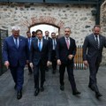 (Uživo) Počeli pregovori u Istanbulu! U toku je trilateralni sastanak između SAD, Turske i Ukrajine! Oglasio se Donald…