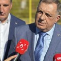 Dodik stigao u Rusiju Peterburški forum prilika za jačanje saradnje