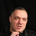Gastoz se oglasio iz bolnice: Snimao kičmu na magnetnoj rezonanci, pa pokazao šta su mu dali: "Nemam gde..." (foto)
