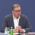 Vučić: Penzije od 1. decembra veće za 12,2 odsto