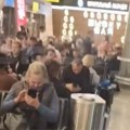 Masovni ukrajinski napad na Moskvu: Zatvoreni svi glavni aerodromi - sedam sati pakla (foto/video)