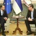 Vučić razgovarao sa ambasadorom EU fon Bekeratom o evropskom putu Srbije