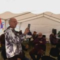 "Mini Ćacilend" u Zrenjaninu: SNS aktivisti uputili neprimerene komentare reporterki N1