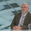 Zbog administrativne greške u ugovoru o radu profesora, zatvara se privremeno Genetička laboratorija na Institutu za sudsku…