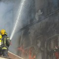 Vatra progutala kuću Kajevića kod Prijepolja: Plamen zahvatio čitav objekat i krov, meštani neutešni