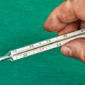 Razbio vam se živin toplomer u kući? Pažnja, ovo je najveća greška koju možete da napravite: Ovo ni pod razno nemojte raditi…