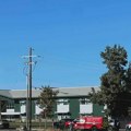 U pucnjavi u osnovnoj školi u Oregonu povređeno više osoba, napadač ubijen