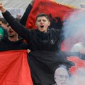 Srbija i Kosovo: Nova okupljanja Srba, u Mitrovici miran skup Albanaca, hoće li biti novih izbora