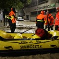 Italiju pogodile jake padavine i vetrovi, 6.000 ljudi izolovano zbog lavine