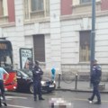 Autobus udario ženu u Svetogorskoj: Policija na licu mesta, vozač i putnici izašli napolje
