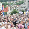 FOTO Protest „Srbijo, Užice te zove“ u slikama: Reka ljudi iz svih delova Srbije u gradu na Đetinji