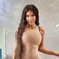 "Treba da se stidiš" Aleksandra Subotić zbog video snimka na stubu srama: Otac tvoje dece mora da je u zatvoru...