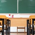 Oko osam odsto ljudi u Srbiji završi samo osnovnu školu: Da li bi srednje obrazovanje trebalo da bude obavezno?