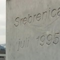 УН данас открива споменика жртвама геноцида у Сребреници: "Цвет који ће чувати истину"