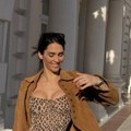 Jelisaveta Orašanin opet u drskom stajlingu: Zbog bezobraznih pantalona, svi se pitaju da li nosi donji veš