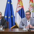 Vučić zamolio Macuta: Ili radite ili smena ministara, nema putovanja na egzotična mesta