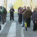 Studenti i građani se okupili ispred tužilaštva u Katanićevoj, čekaju saslušanje uhapšenog studenta