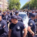 Incidenti kod Pravnog fakulteta, vozilom oboren muškarac tokom blokade raskrsnice