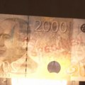 Oprez pri plaćanju u kešu: Kako prepoznati falsifikovani novac i koje su novčanice najviše na meti?