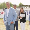 Vučić: Samo mi je važno da Srbija bude ekonomski jača i da Srbi u Crnoj Gori imaju pravo na jezik