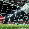 Totenhem pao na Enfildu! Liverpul sa tri gola overio plasman - Arsenal ubedljivo do osmine finala Liga kupa