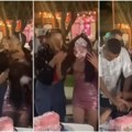 Zastrašujući snimak sa rođendanske žurke: Gurnu joj glavu u tortu, ona mu nabila kuhinjski nož u oko (video)