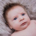 Zašto deca pri rođenju najčešće imaju plave oči?