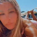 Vesna Đogani bez fotošopa i šminke: Februarski dan zagrejala fotkom u bikiniju, skinula se i puca u 45. godini