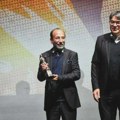 Velika je čast dobiti „Beogradskog pobednika“, i vrlo emotivno, pamtiću ovo veče: Ašgaru Farhadiju, dvostrukom…