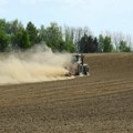 Poljoprivrednici: Suša odlaže prolećnu setvu u Srbiji