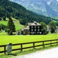 Švajcarci na referendumu prihvatili zakon o bržem razvoju održive energije