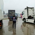 Radovanovic: Region je paralisan, ugroženi su lanci snabdevanja. Srbija u riziku da dnevno izgubi 60 miliona evra