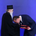 Одликовања за Сретење уз политичке поруке о претњама и јединству