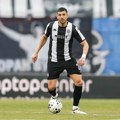 Zašto je Mitrović nestao na poluvremenu? Evo šta se zapravo desilo u svlačionici Partizana!